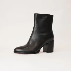 Cash Black Leather Ankle Boots