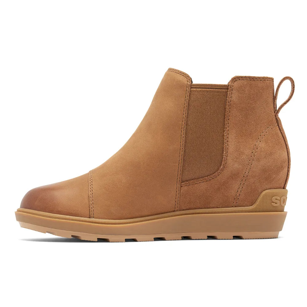 Evie II Round Toe Chelsea Boots