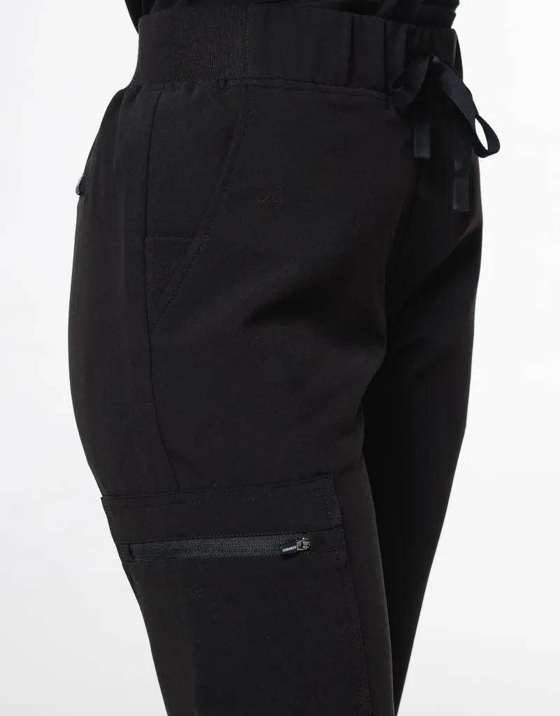 Signature Jogger Pants -  Black